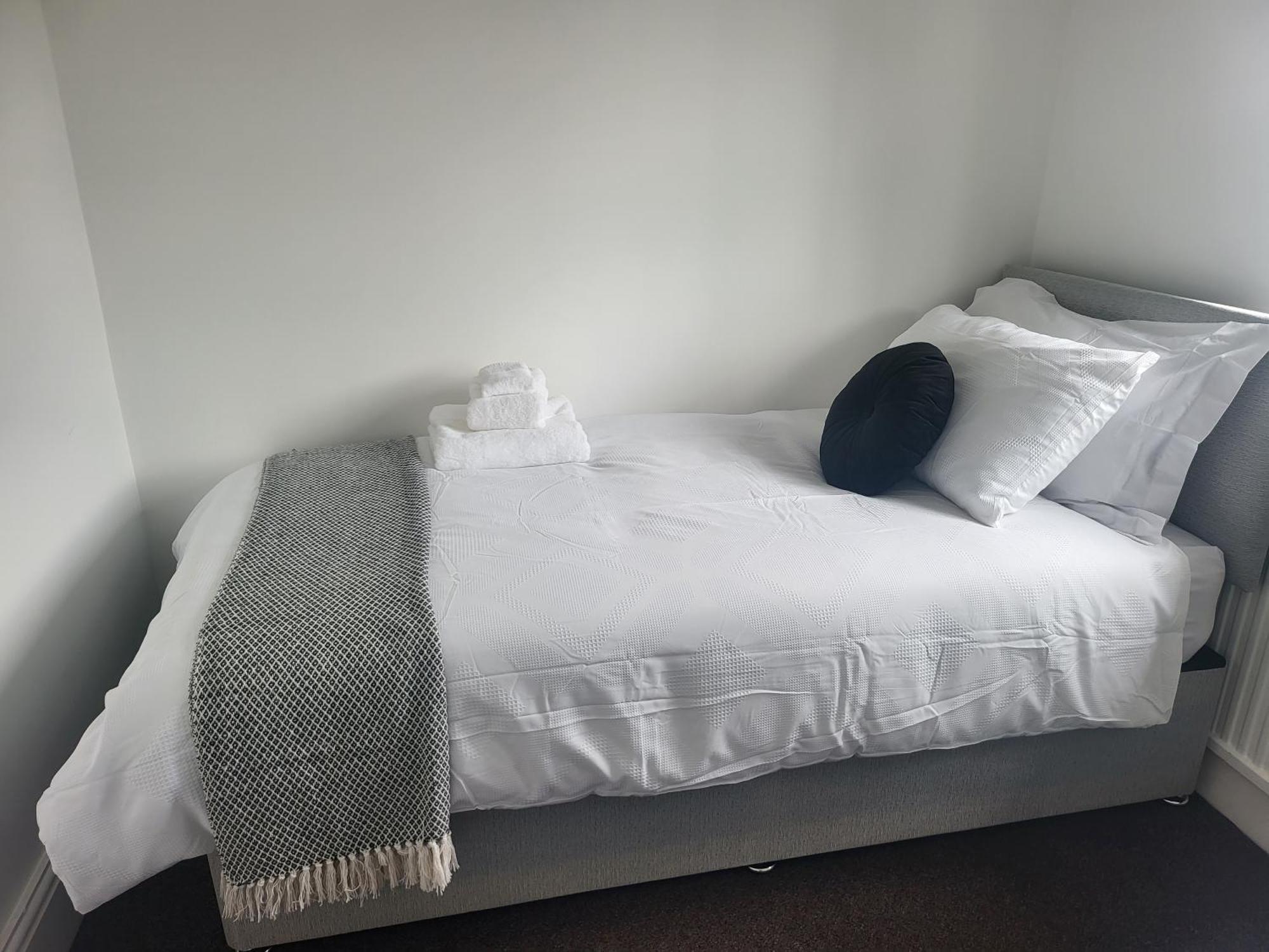 Spacious & Cosy Holiday Home In Manchester Bagian luar foto